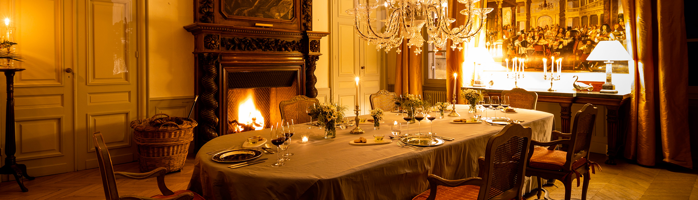 La Table de Giscours and its welcoming fireplace